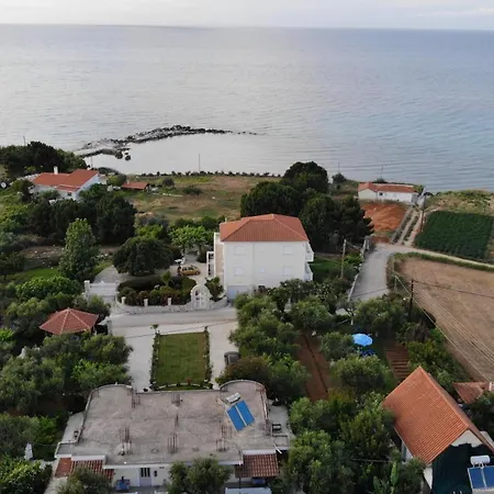 Zante Summer Retreats - Marietta's Apartment2 Drosia アパート Kypseli